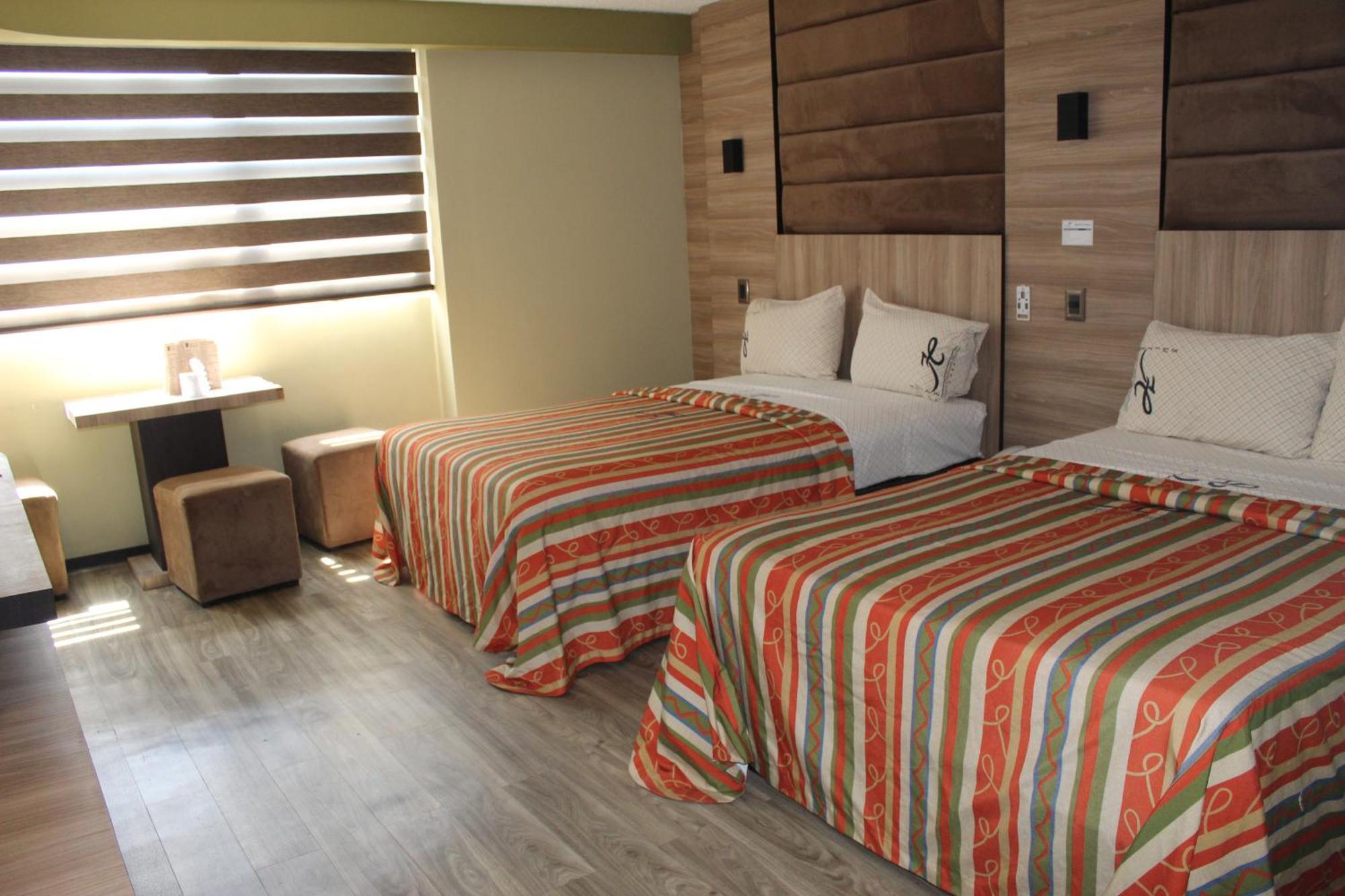 Hotel California Cdmx Roma Sur メキシコシティ エクステリア 写真
